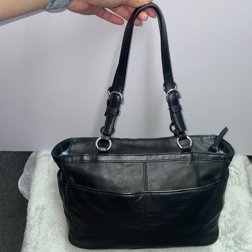 Coach ‘Gallery’ E/W Shoulder Tote - Picture 3 of 15